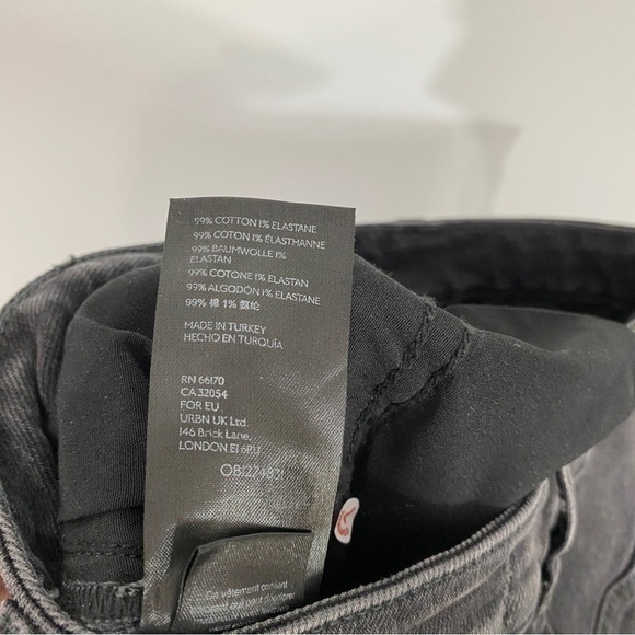 Free People 26 Zuri‎ Black High Rise Distressed Mom Jeans - Picture 10 of 13